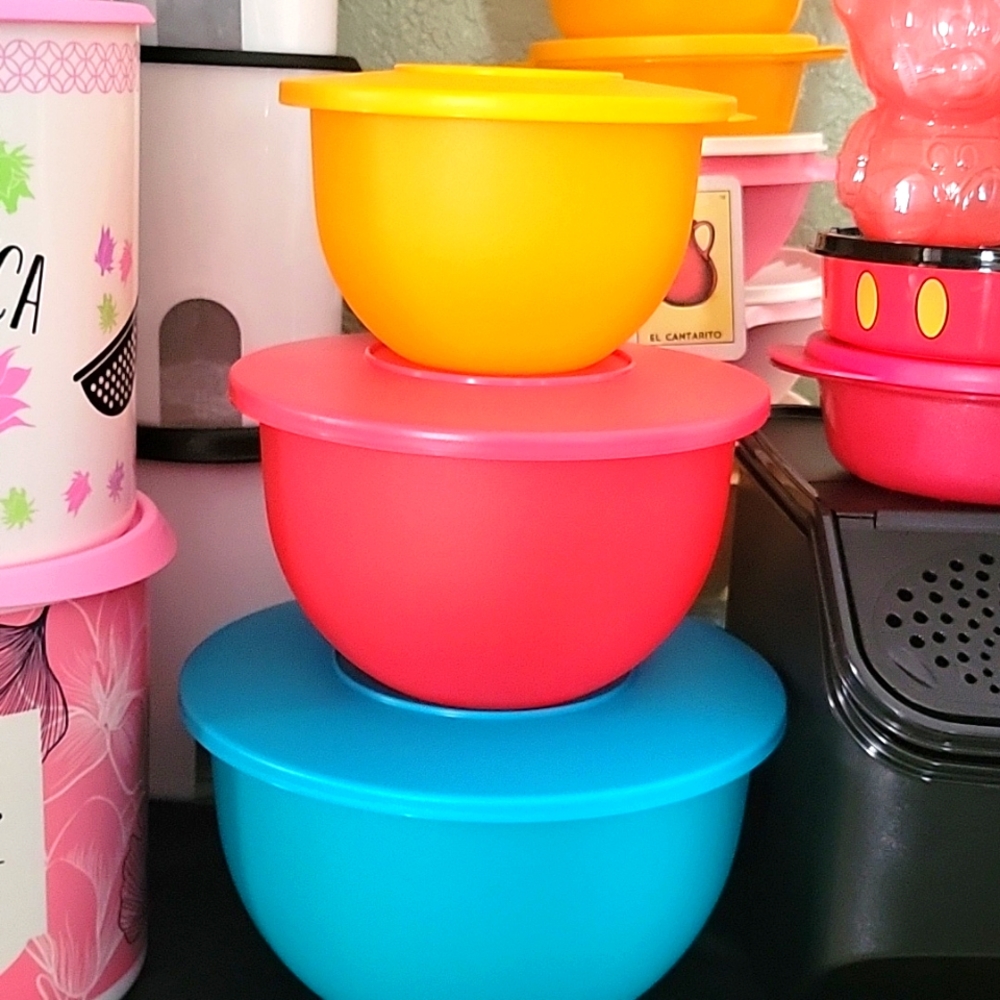 Tupperware sale